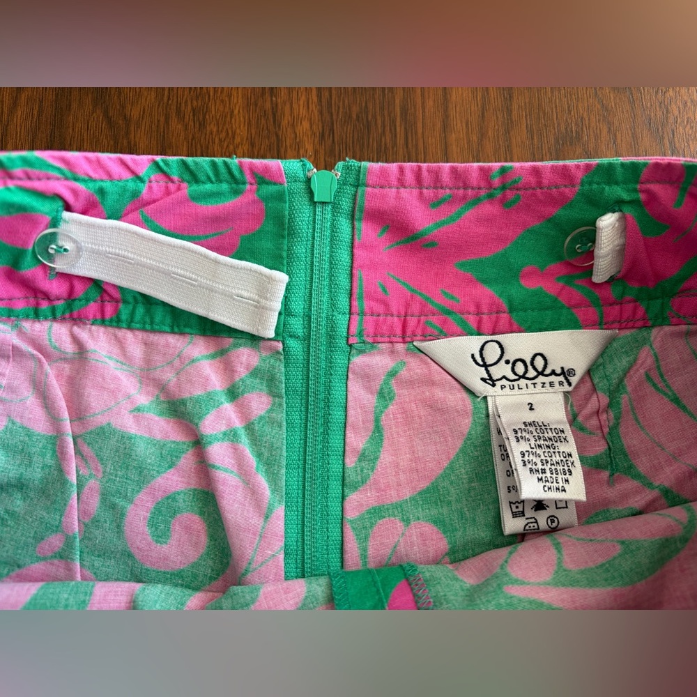 Lilly Pulitzer Birdie Skort "Where's the Reef" - Picture 7 of 7